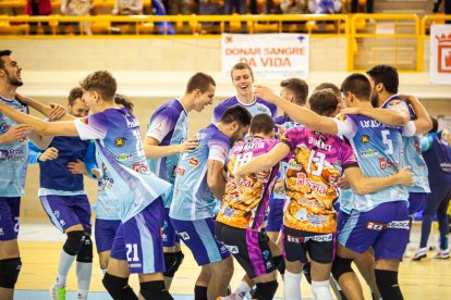 El Grupo Herce voley es oro puro en este inicio de temporada