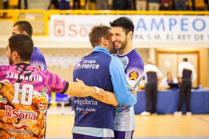 El Grupo Herce voley es oro puro en este inicio de temporada