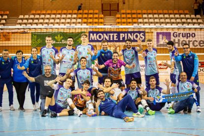 El Grupo Herce voley es oro puro en este inicio de temporada