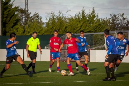 El Uxama se lleva el triunfo de la Ciudad Deportiva