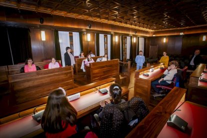 Los pequeños conocieron de primera mano como se trabaja en un pleno