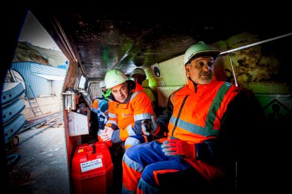 Un equipo de 12 personas perfora los 5 km junto con la tuneladora Saturia
