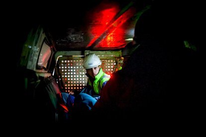 Un equipo de 12 personas perfora los 5 km junto con la tuneladora Saturia