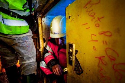 Un equipo de 12 personas perfora los 5 km junto con la tuneladora Saturia