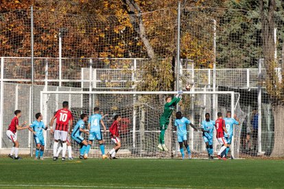 El Numancia consigue un punto ante un duro rival