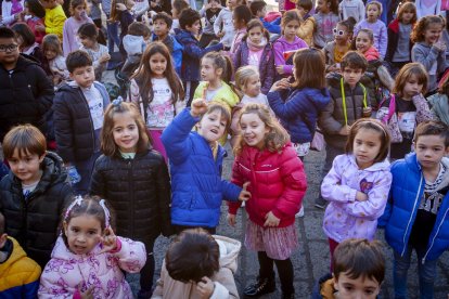 El día de los derechos de la infancia se celebra con una acción solidaria