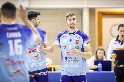 3-1 para el Grupo Herce voley