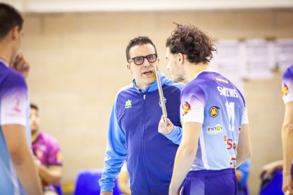 3-1 para el Grupo Herce voley
