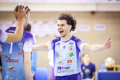 3-1 para el Grupo Herce voley