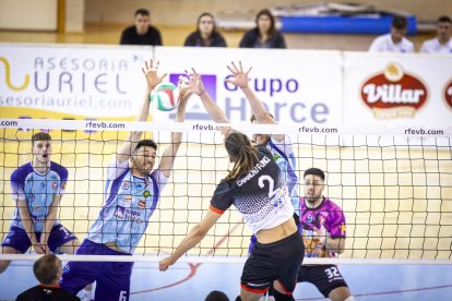 3-1 para el Grupo Herce voley