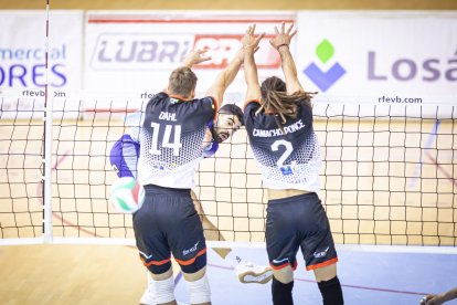 3-1 para el Grupo Herce voley