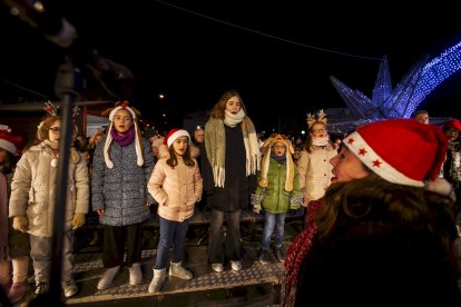 El evento llenó Mariano Granados de espíritu navideño
