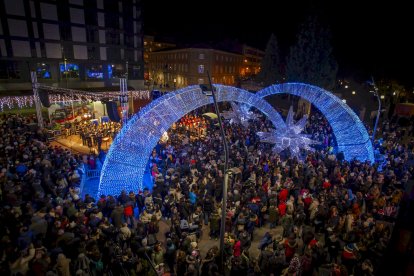 El evento llenó Mariano Granados de espíritu navideño