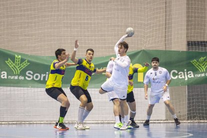 El BM Soria es un lider imparable