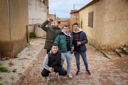 San Esteban se reunió bajo el eslogan: El vino salvará el mundo