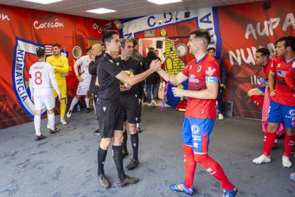 Los Pajaritos vuelven a sonreir con el CD Numancia