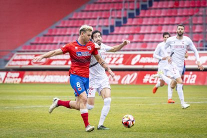 Los Pajaritos vuelven a sonreir con el CD Numancia