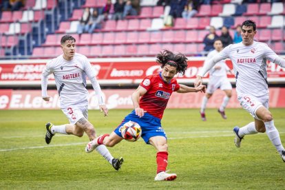 Los Pajaritos vuelven a sonreir con el CD Numancia