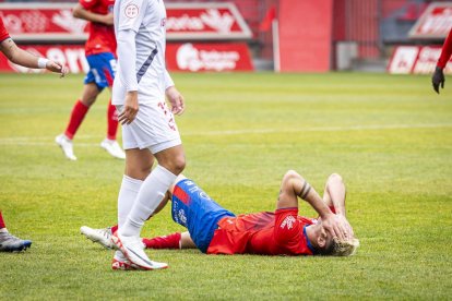 Los Pajaritos vuelven a sonreir con el CD Numancia