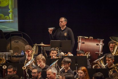 La Banda Municipal de Música interpretó canciones para los más pequeños