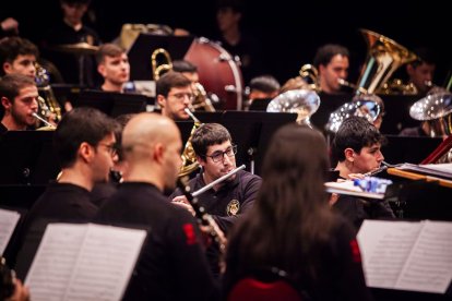 La Banda Municipal de Música interpretó canciones para los más pequeños