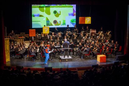La Banda Municipal de Música interpretó canciones para los más pequeños