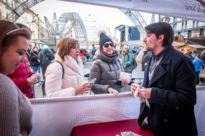 Celebración de las campanadas con Torrezno de Soria.