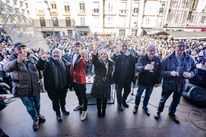 Celebración de las campanadas con Torrezno de Soria.