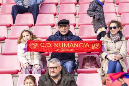 Comunión por reyes entre el equipo y la afición más joven