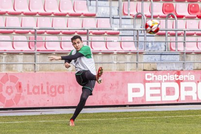 Comunión por reyes entre el equipo y la afición más joven