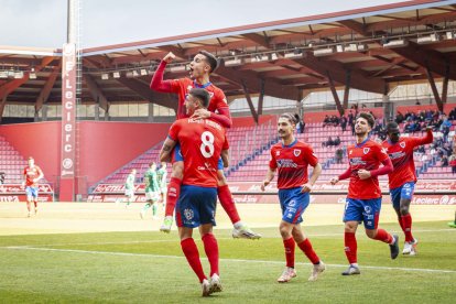 Los rojillos fueron muy superiores a su rival