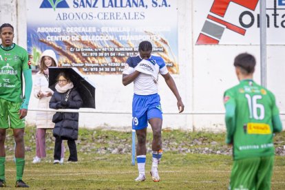 El Astorga se lleva tres goles de su visita a Almazán