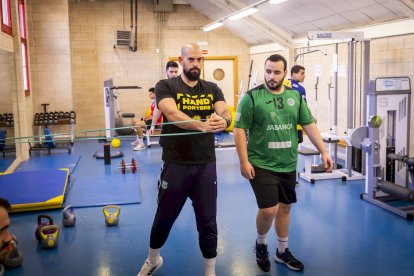 Los amarillos son líderes intratables