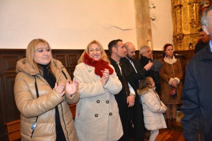 Navaleno baila un año más al Niño Jesús.