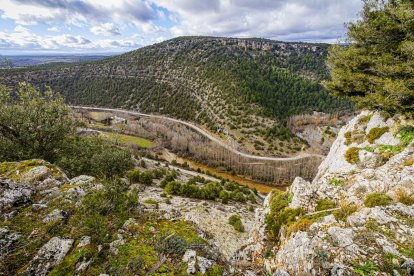 Las aguas se salen de su cauce en la zona del Cañón del río Lobos