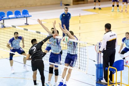 Buen voleibol el desplegado por los celestes de Soria