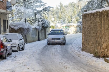 Dos días después, la nieve y el hielo siguen presentes en las calles