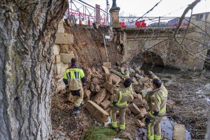 La estructura medieval sufre un daño significativo