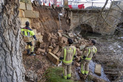 La estructura medieval sufre un daño significativo