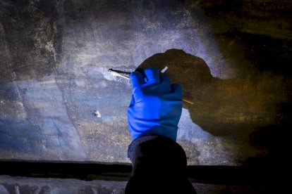 Detalles de los trabajos que están realizando los restauradores