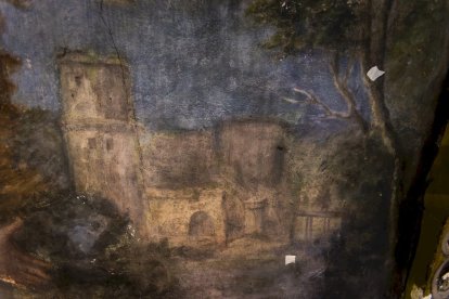 Detalles de los trabajos que están realizando los restauradores