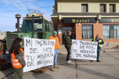 La tractorada es ajena a organizaciones agrarias y políticas, según los convocantes.