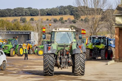 La protesta del campo moviliza 800 agricultores