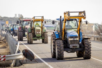La protesta del campo moviliza 800 agricultores
