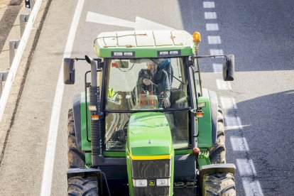 La protesta del campo moviliza 800 agricultores