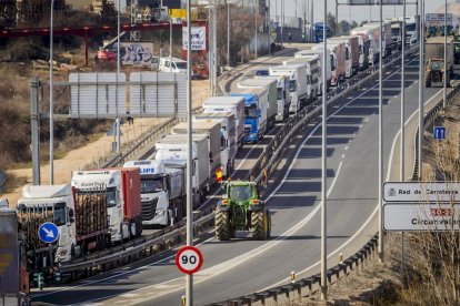 La protesta del campo moviliza 800 agricultores