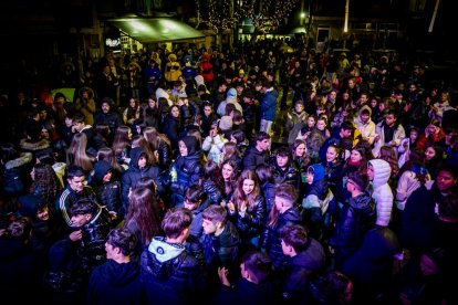 Aunque las condiciones no acompañaban, finalmente el Carnaval comenzó