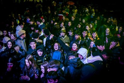 Aunque las condiciones no acompañaban, finalmente el Carnaval comenzó