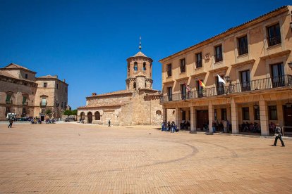 Plaza Mayor de Almazán.