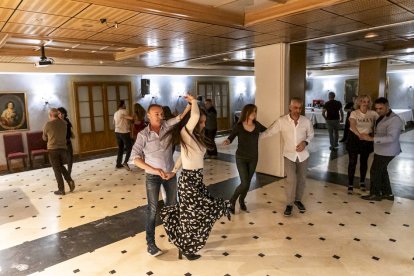 Seis horas de danza en una fiesta por todo lo alto